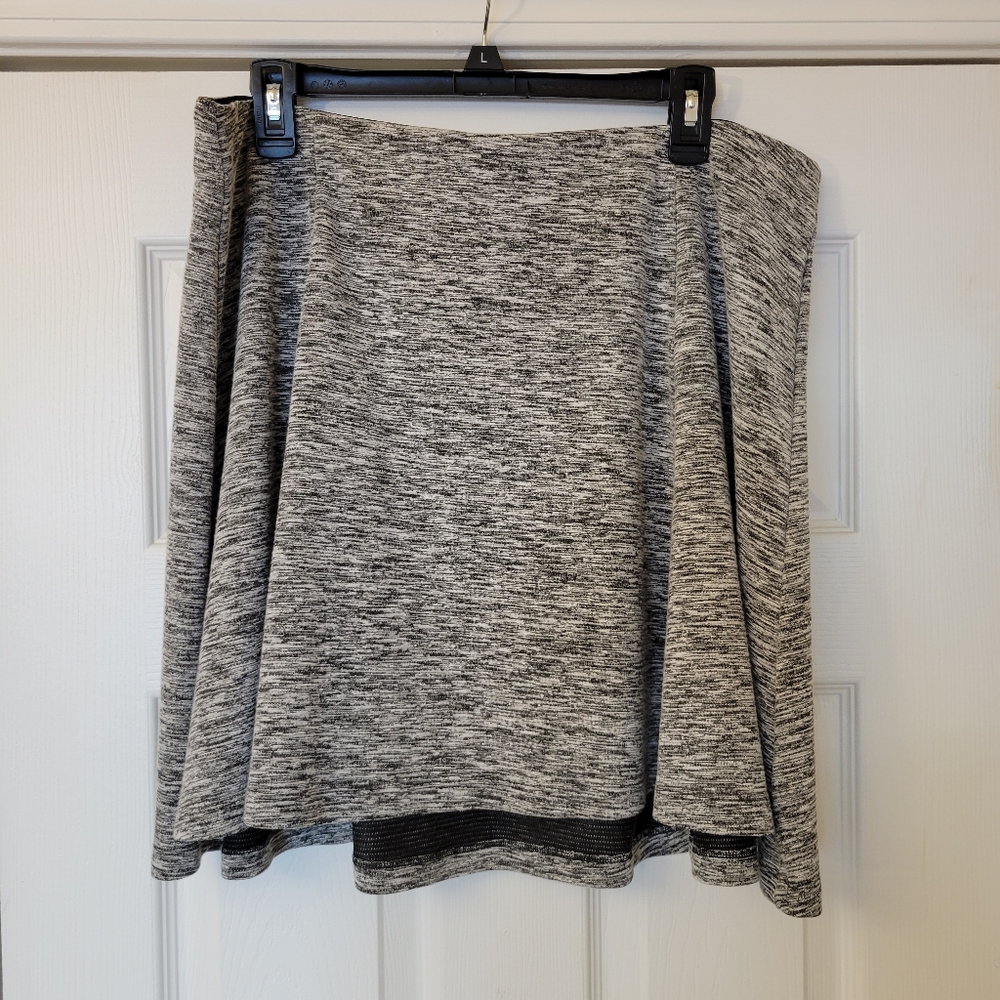 TORRID Gray Marble Mini Skirt Torrid Size 1